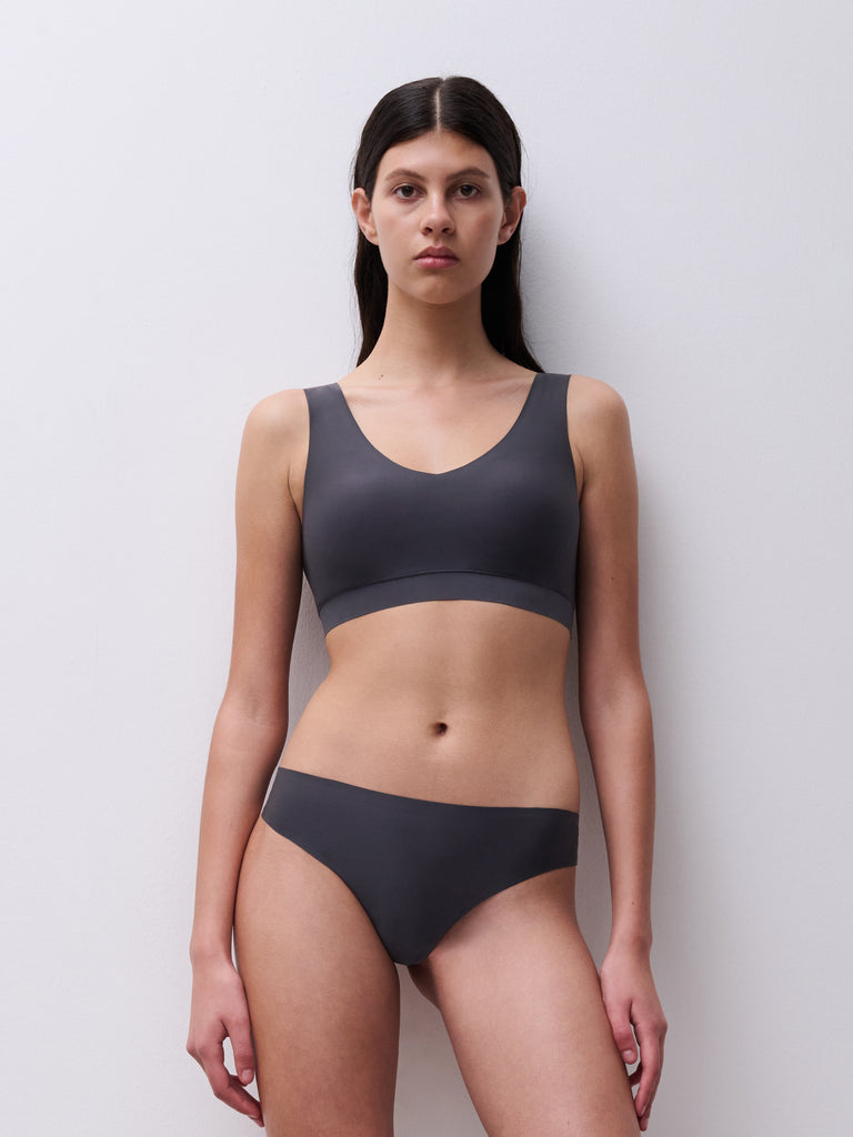 CHANTELLE - FREE EXPRESS SHIPPING - V-Back Bralette Chantelle Bra