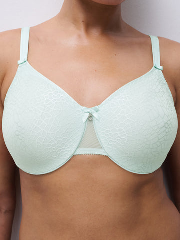CHANTELLE - FREE EXPRESS SHIPPING - C Magnifique Minimizer Chantelle Bra