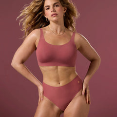 EVELYN & BOBBIE - FREE SHIPPING - High-Waisted Thong Evenly & Bobbie Panties