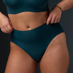 EVELYN & BOBBIE - FREE SHIPPING - High-Waisted Retro Bikini Evelyn & Bobbie Panties