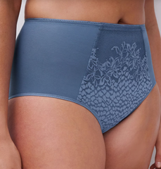 CHANTELLE - FREE EXPRESS SHIPPING - Maris Lace Chantelle Bra