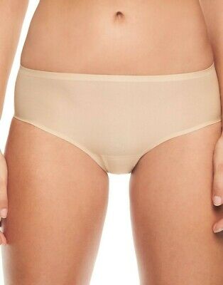 Chantelle Panties - Soft Stretch Seamless Hipsters in One Size 2644 - Nude - Thebra